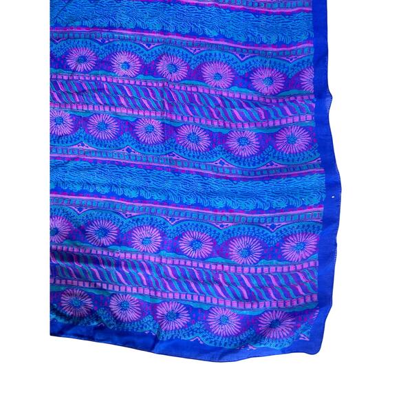 Vintage Silky Semi Sheer Royal Blue Purple Square Scarf- 39x39"- flowers - Picture 3 of 6